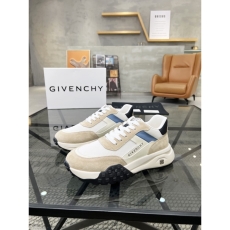 Givenchy Sneakers